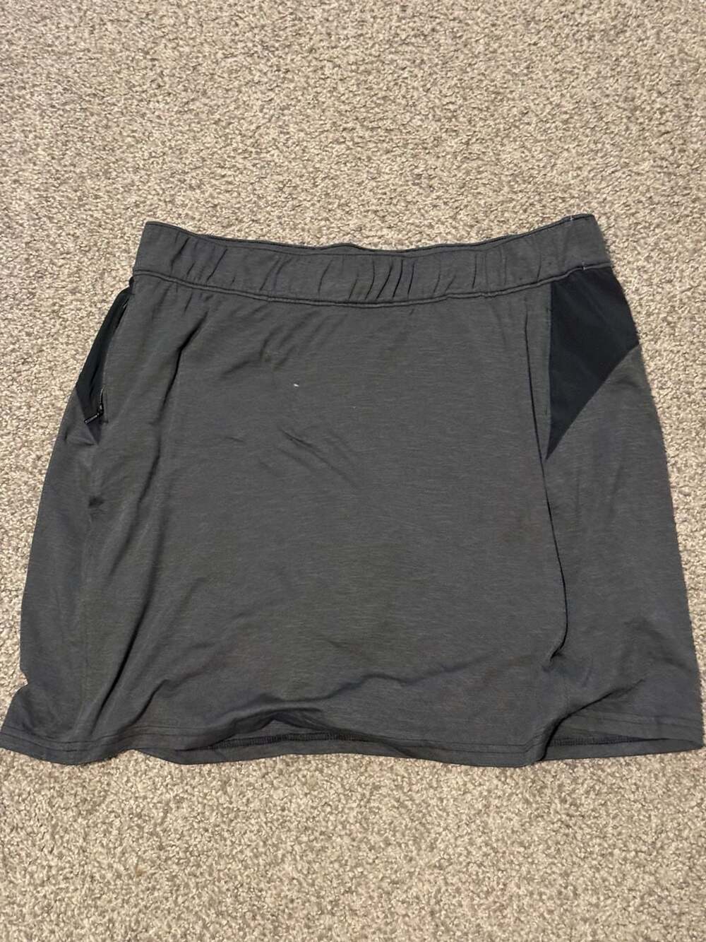 Columbia Women's Athletic Skort with Built-in Shorts Gray Large